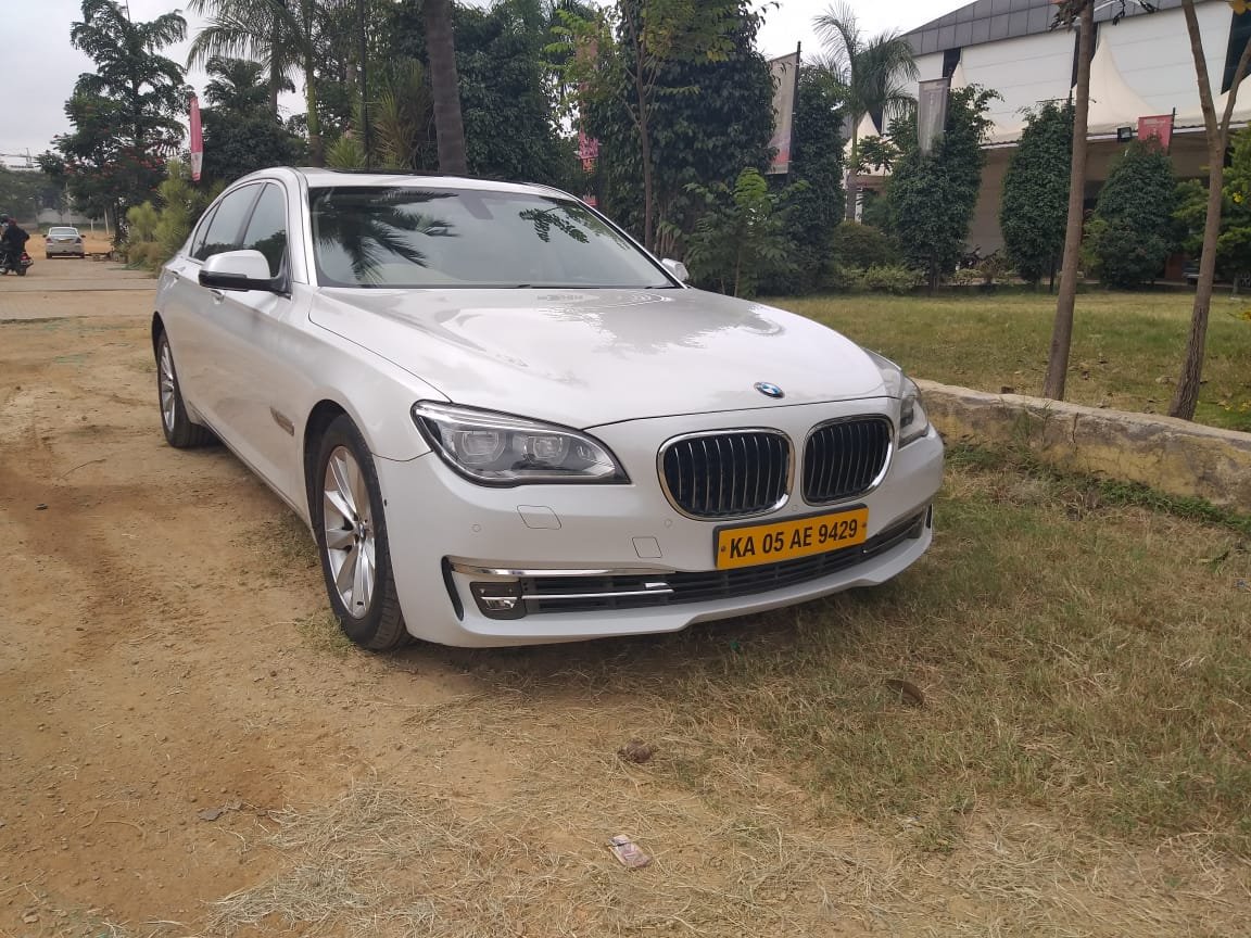 LUXURY CAR RENTAL BANGALORE